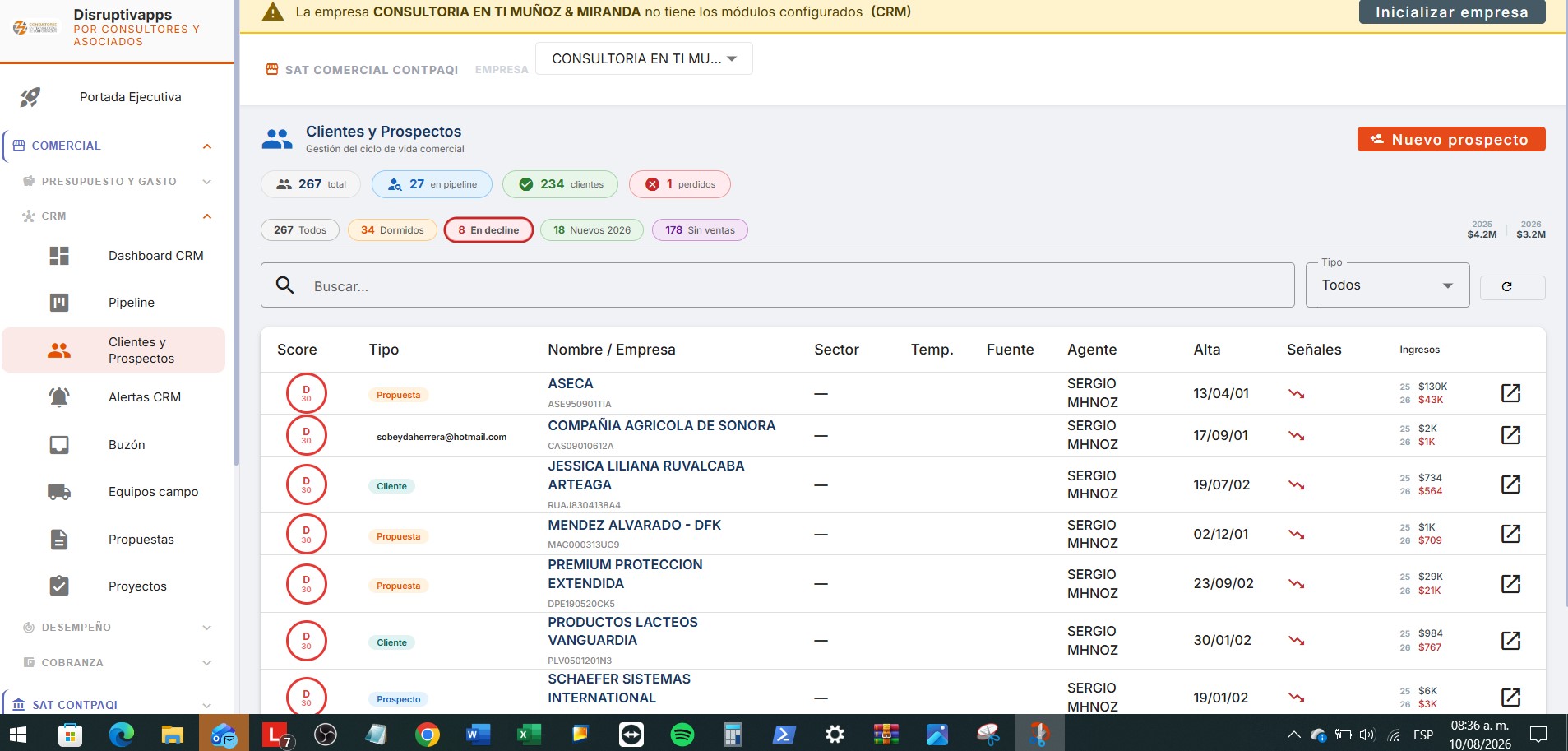 CRM de Disruptivapps: filtros inteligentes de clientes (dormidos, en decline, nuevos, sin ventas) con comparativo de ingresos año contra año sobre CONTPAQi